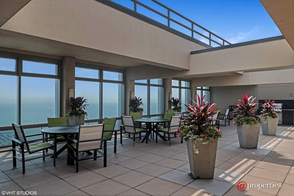 65 E Monroe Street #4719 Chicago, Illinois 60603 - Image 17