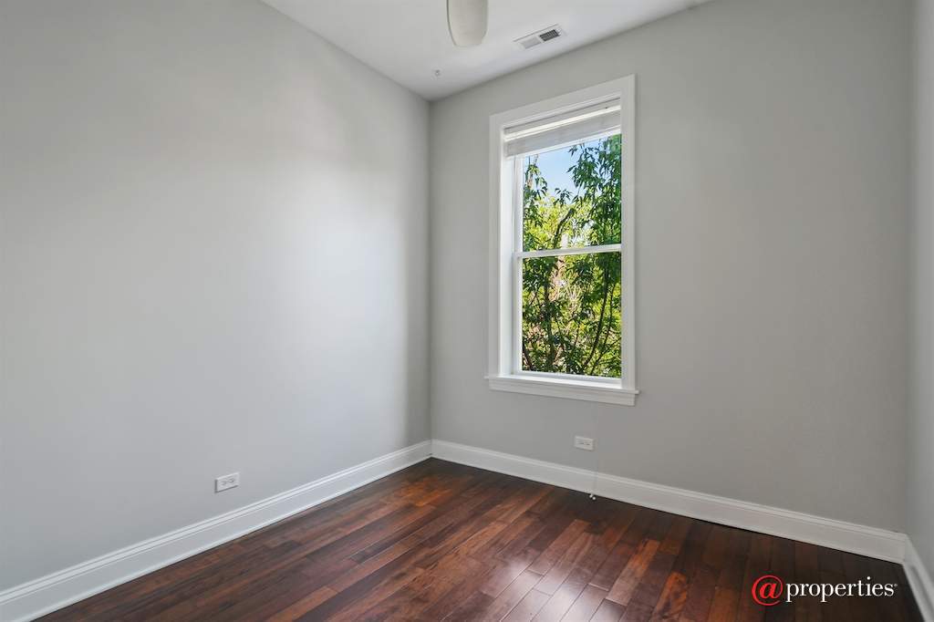 2318 W Augusta Boulevard #3B Chicago, Illinois 60622 - 2nd Bedroom