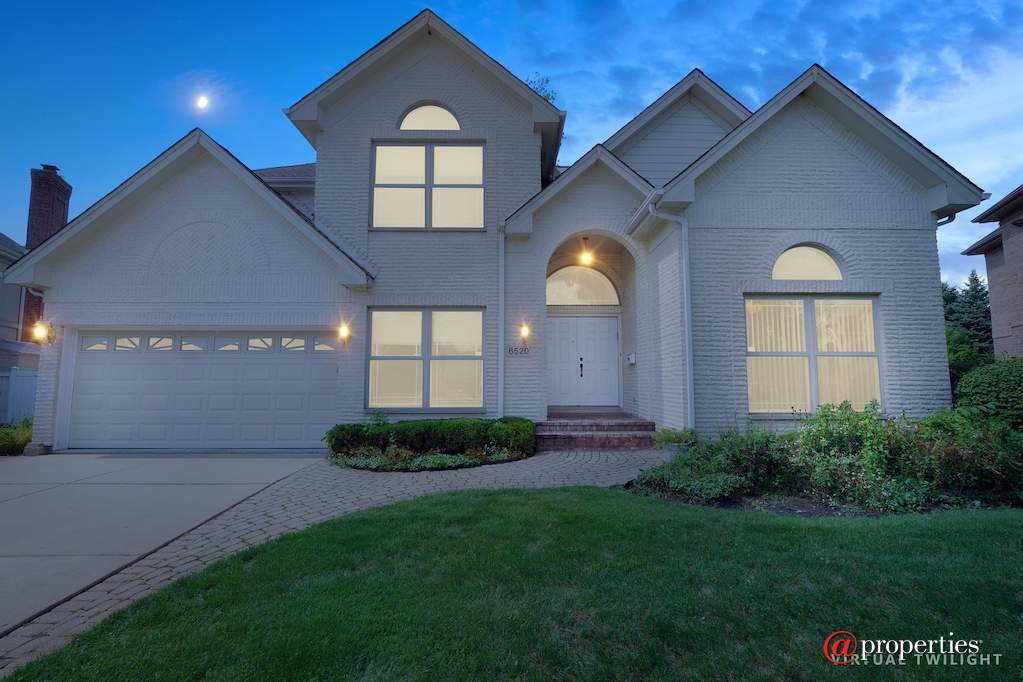 6520 Lyons Street Morton Grove, Illinois 60053 - Front View