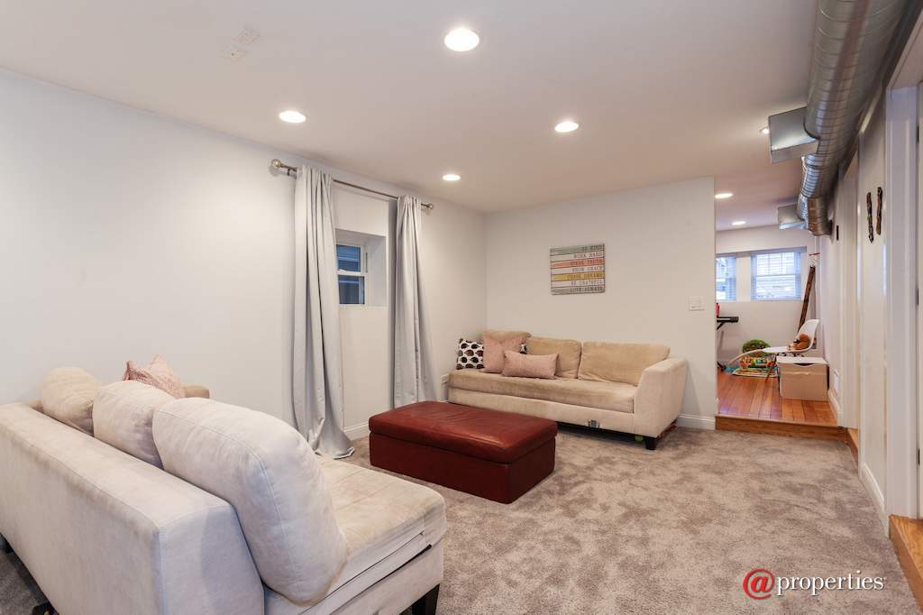 2313 Clinton Avenue Berwyn, Illinois 60402 - Family Room