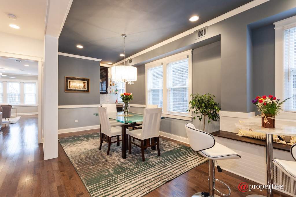2313 Clinton Avenue Berwyn, Illinois 60402 - Dining Room
