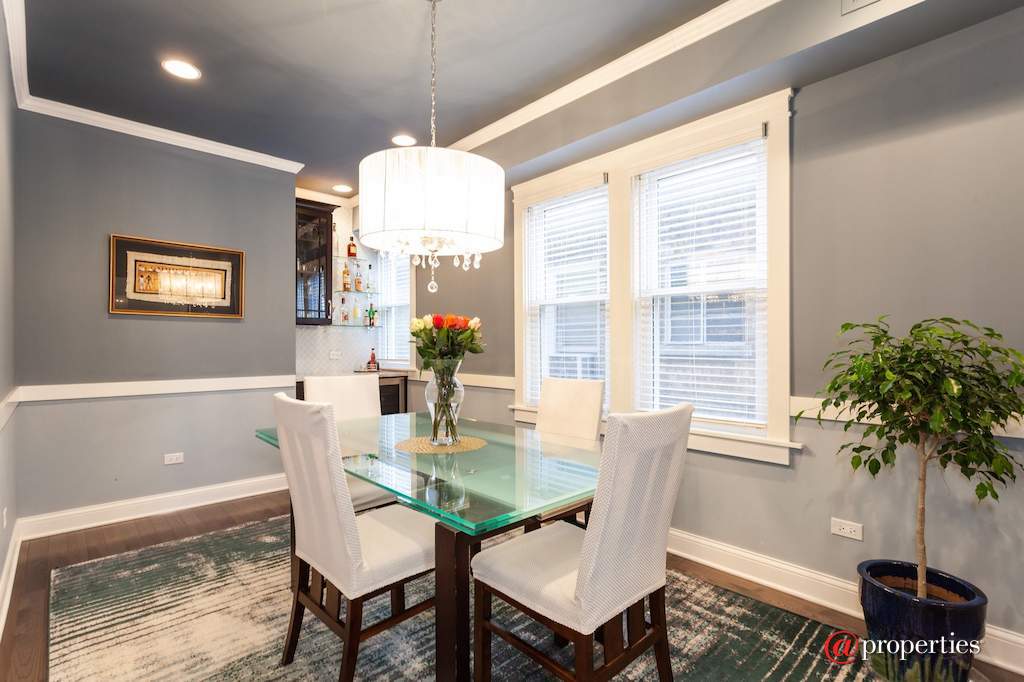 2313 Clinton Avenue Berwyn, Illinois 60402 - Dining Room