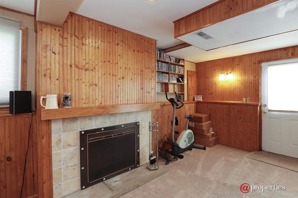 2409 Plum Tree Road Lindenhurst, Illinois 60046 - Basement