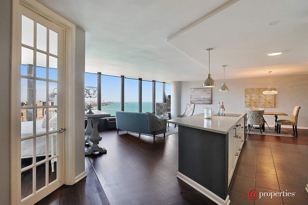505 N Lake Shore Drive #4712 Chicago, Illinois 60611 - Location 1