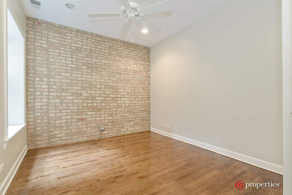4102 N Hamlin Avenue #1 Chicago, Illinois 60618 - 2nd Bedroom