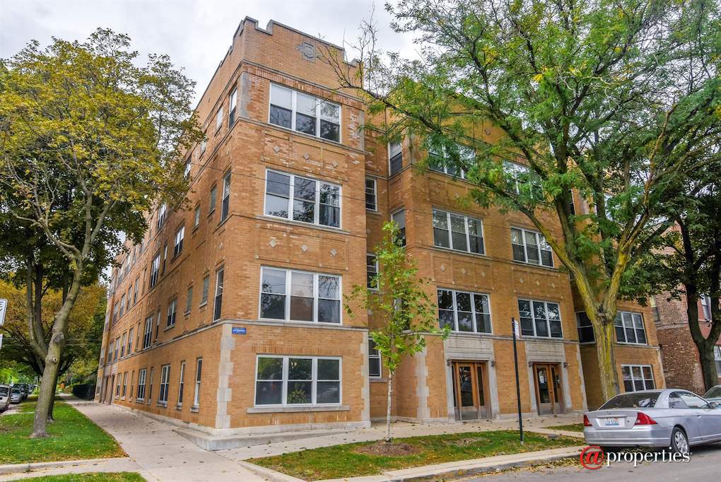 4102 N Hamlin Avenue #1 Chicago, Illinois 60618 - Front View