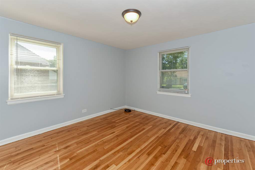 9637 S Brennan Avenue Chicago, Illinois 60617 - Bedroom