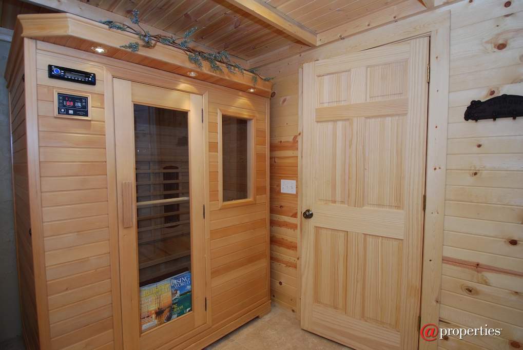 1790 Knob Rd Burlington, Wisconsin 53105 - Infared Sauna
