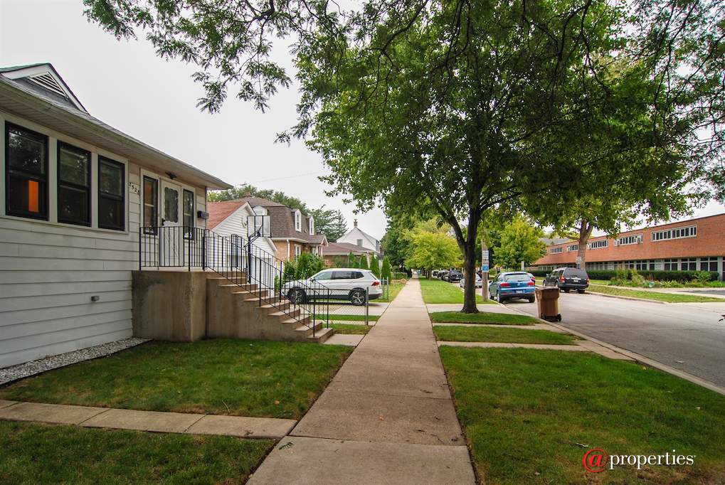 2528 Clinton Street River Grove, Illinois 60171 - Location 1