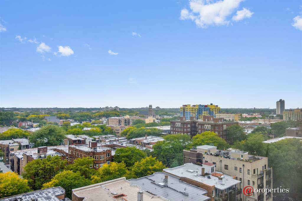5320 N Sheridan Road #1201 Chicago, Illinois 60640 - View