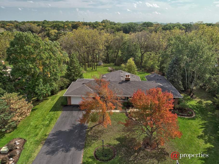 18699 W Linden Avenue Grayslake, Illinois 60030 - Aerial View