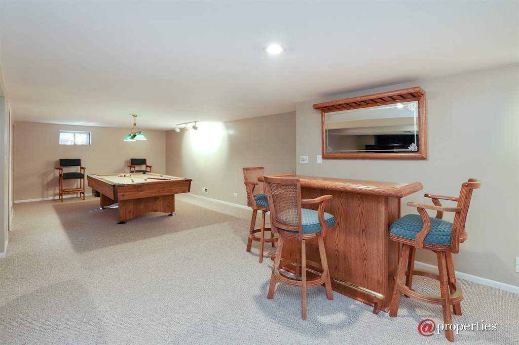 18699 W Linden Avenue Grayslake, Illinois 60030 - Recreational Room