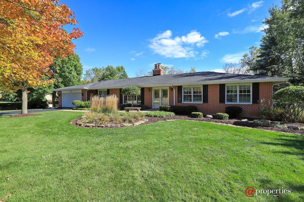 18699 W Linden Avenue Grayslake, Illinois 60030 - Front View