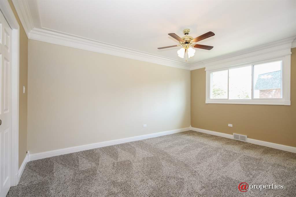 17235 71st Court Tinley Park, Illinois 60477 - Bedroom