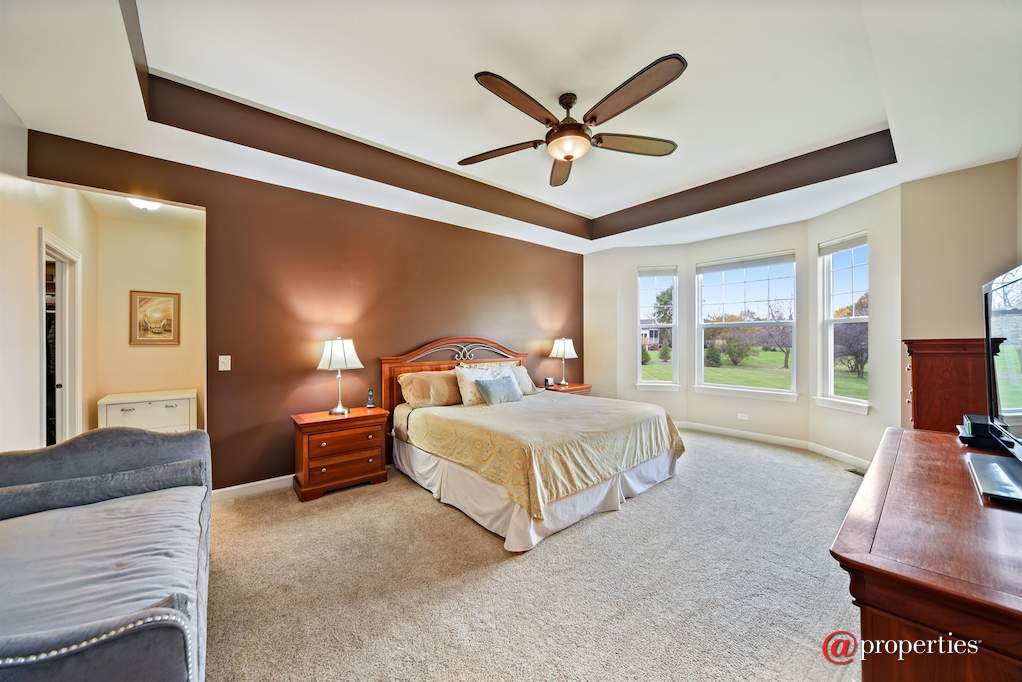 109 Equestrian Way Hawthorn Woods, Illinois 60047 - Master Bedroom