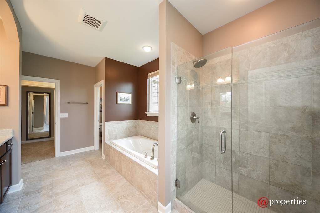 109 Equestrian Way Hawthorn Woods, Illinois 60047 - Master Bedroom