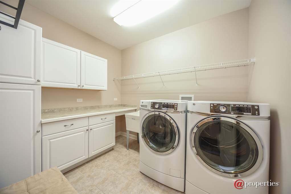 109 Equestrian Way Hawthorn Woods, Illinois 60047 - Laundry Room