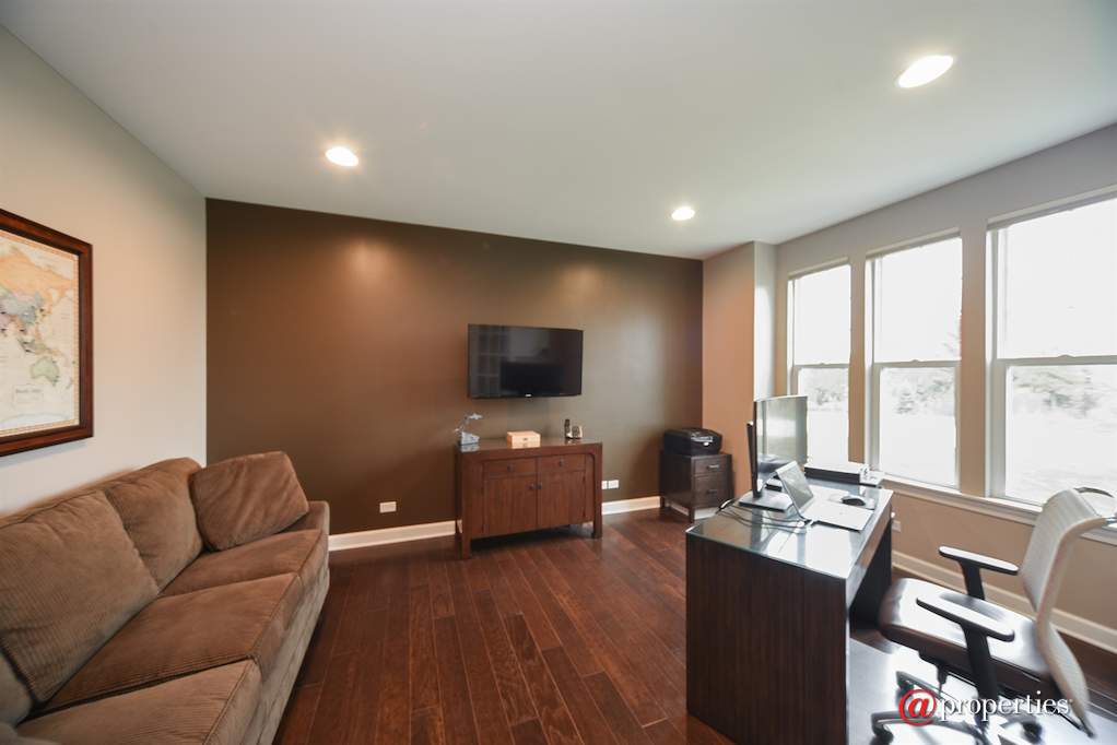 109 Equestrian Way Hawthorn Woods, Illinois 60047 - Office