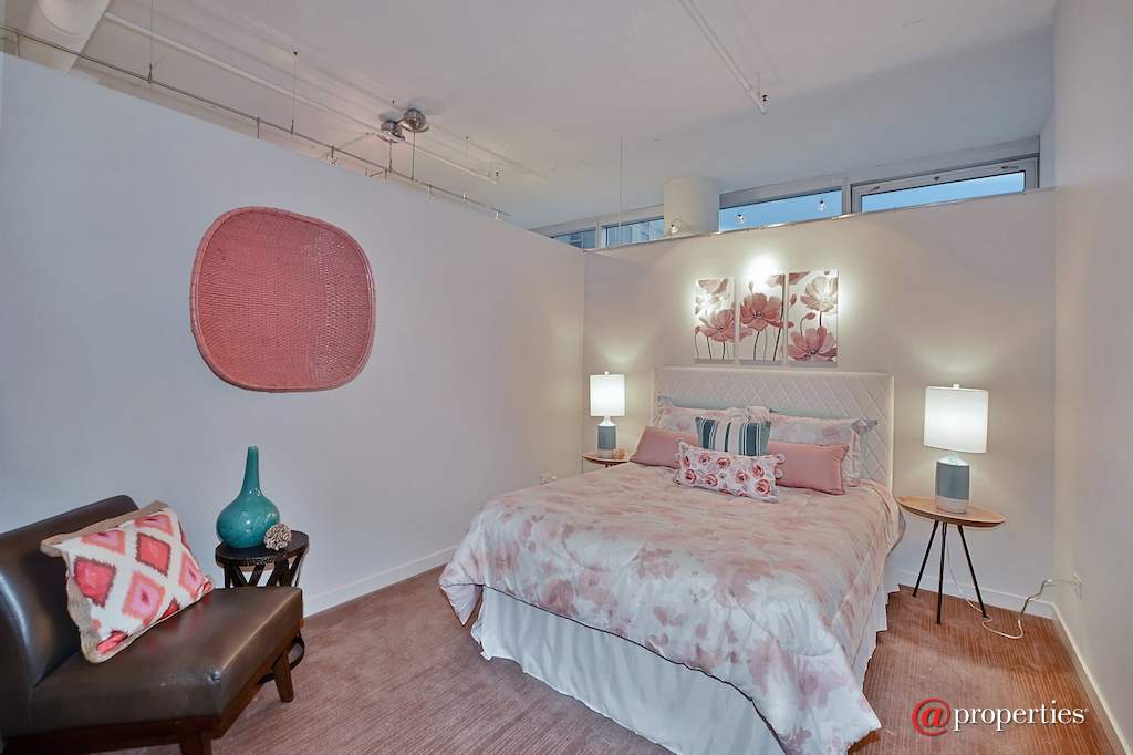 333 N Canal Street #1804 Chicago, Illinois 60606 - Second Bedroom