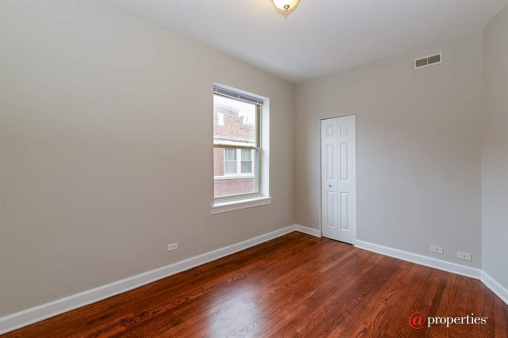 5739 N Ridge Avenue #3W Chicago, Illinois 60660 - 2nd Bedroom