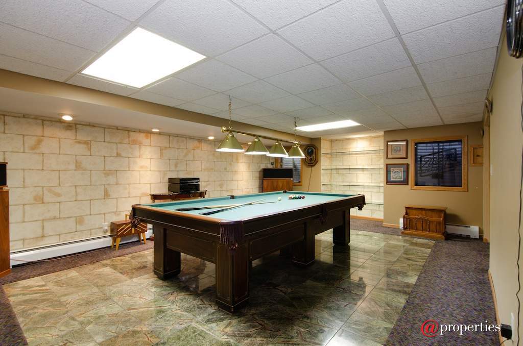 8N664 Edgewood Road Elgin, Illinois 60124 - Basement Game Room