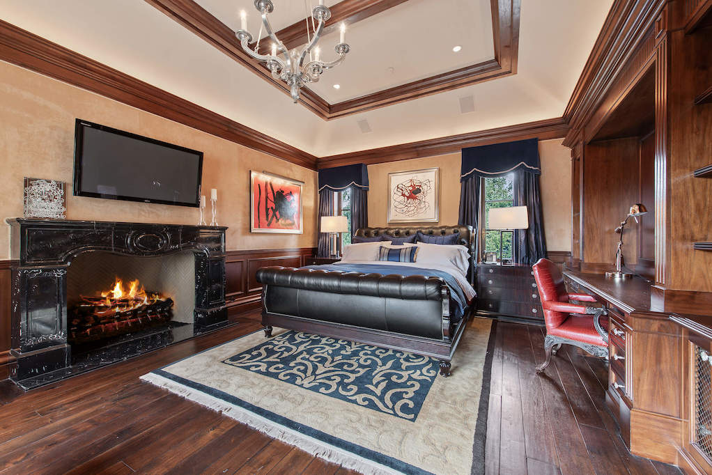 68 Locust Road Winnetka, Illinois 60093 - 3rd Bedroom