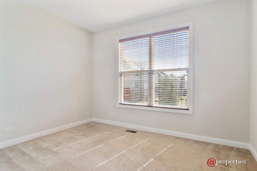 1361 Grantham Drive Schaumburg, Illinois 60193 - First Floor In-Law Bedroom