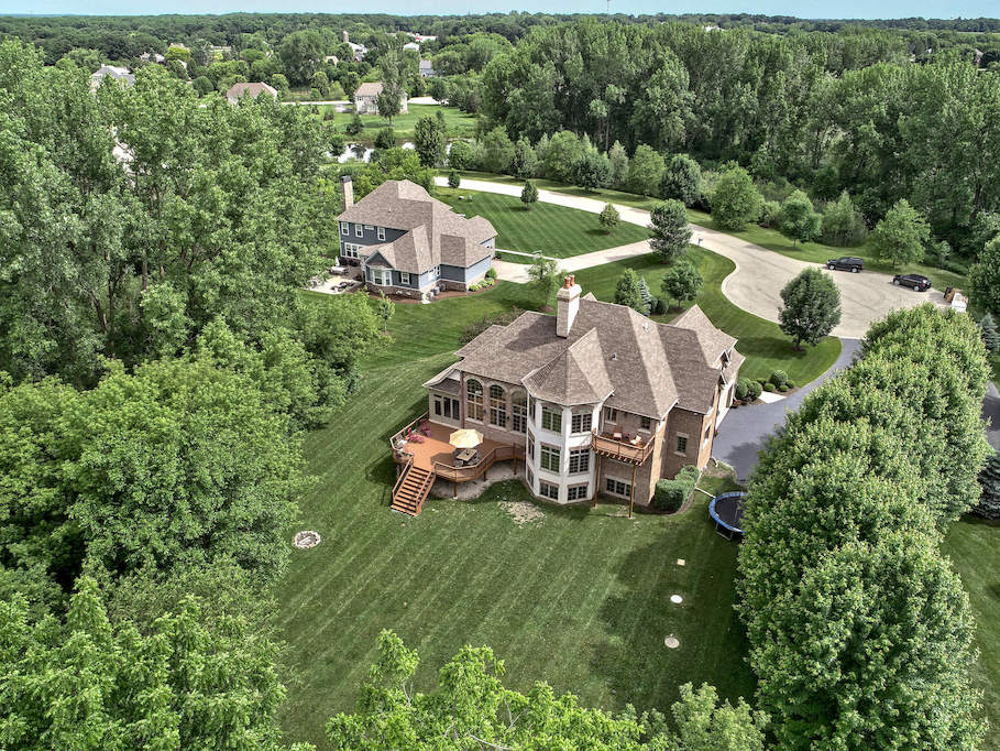 2 Saddle Ridge Court Hawthorn Woods, Illinois 60047 - Aerial View
