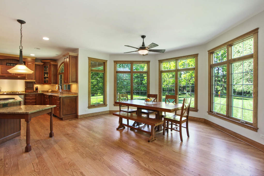 2 Saddle Ridge Court Hawthorn Woods, Illinois 60047 - Dining Area