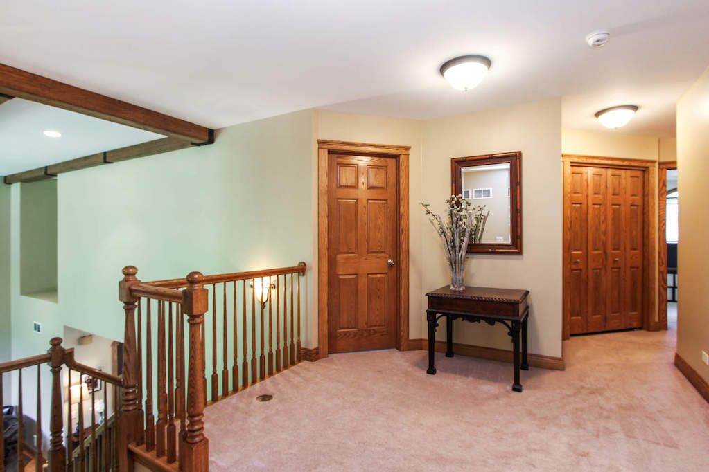 2 Saddle Ridge Court Hawthorn Woods, Illinois 60047 - Loft