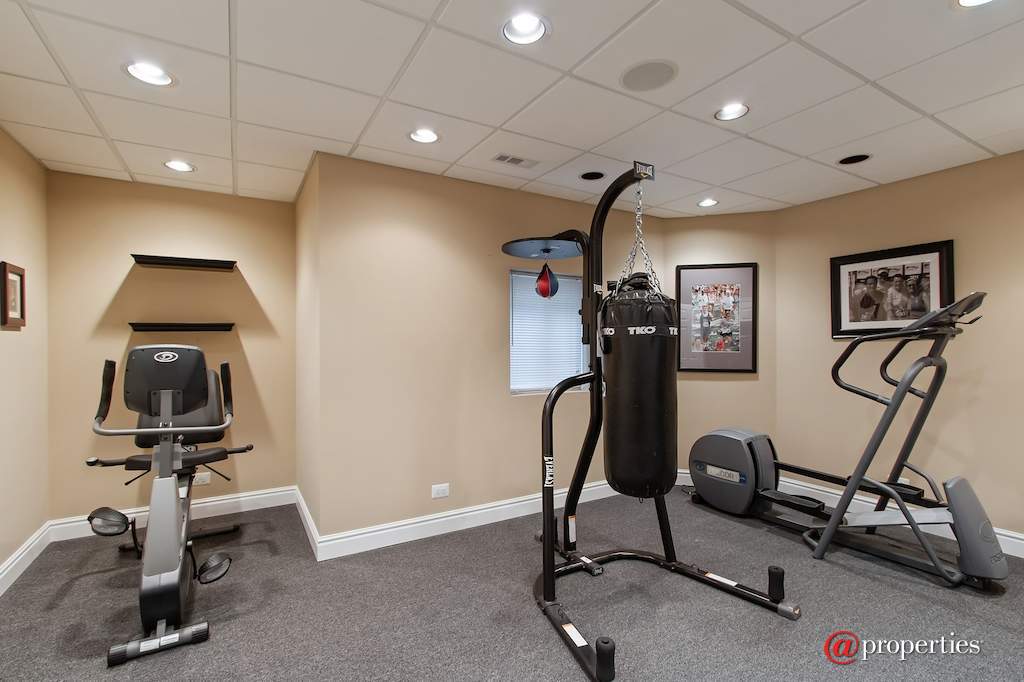 930 Lakewood Drive Barrington, Illinois 60010 - Exercise Room