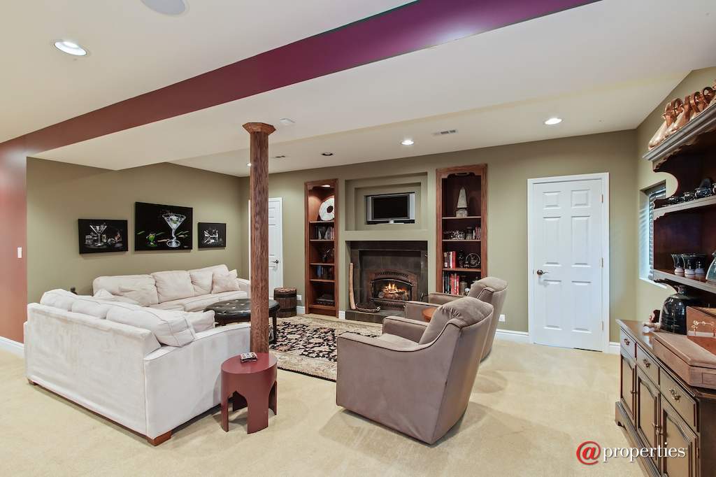930 Lakewood Drive Barrington, Illinois 60010 - Basement Gathering Space