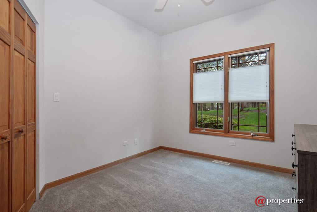 43W887 Old Midlothian Elburn, Illinois 60119 - 2nd Bedroom