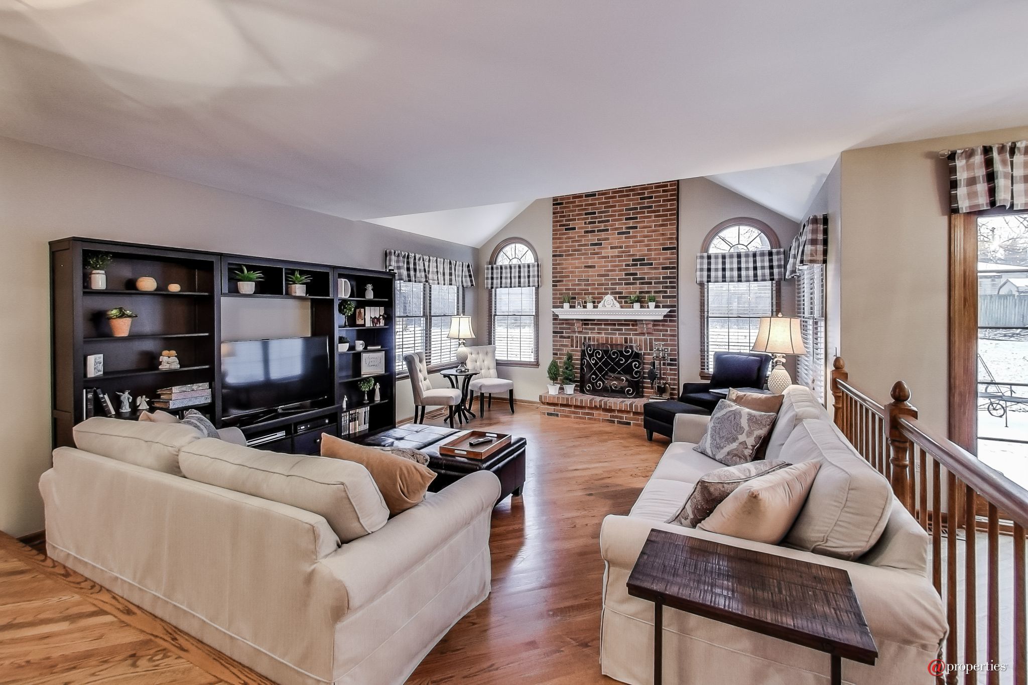 538 Cedar Lane Lombard, Illinois 60148 - Family