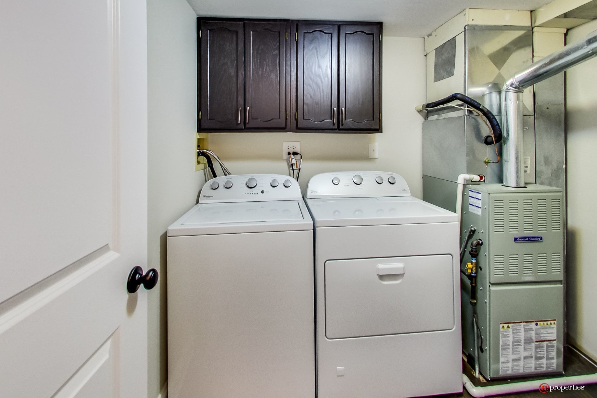 1451 Fairlane Drive #2 Schaumburg, Illinois 60193 - Laundry