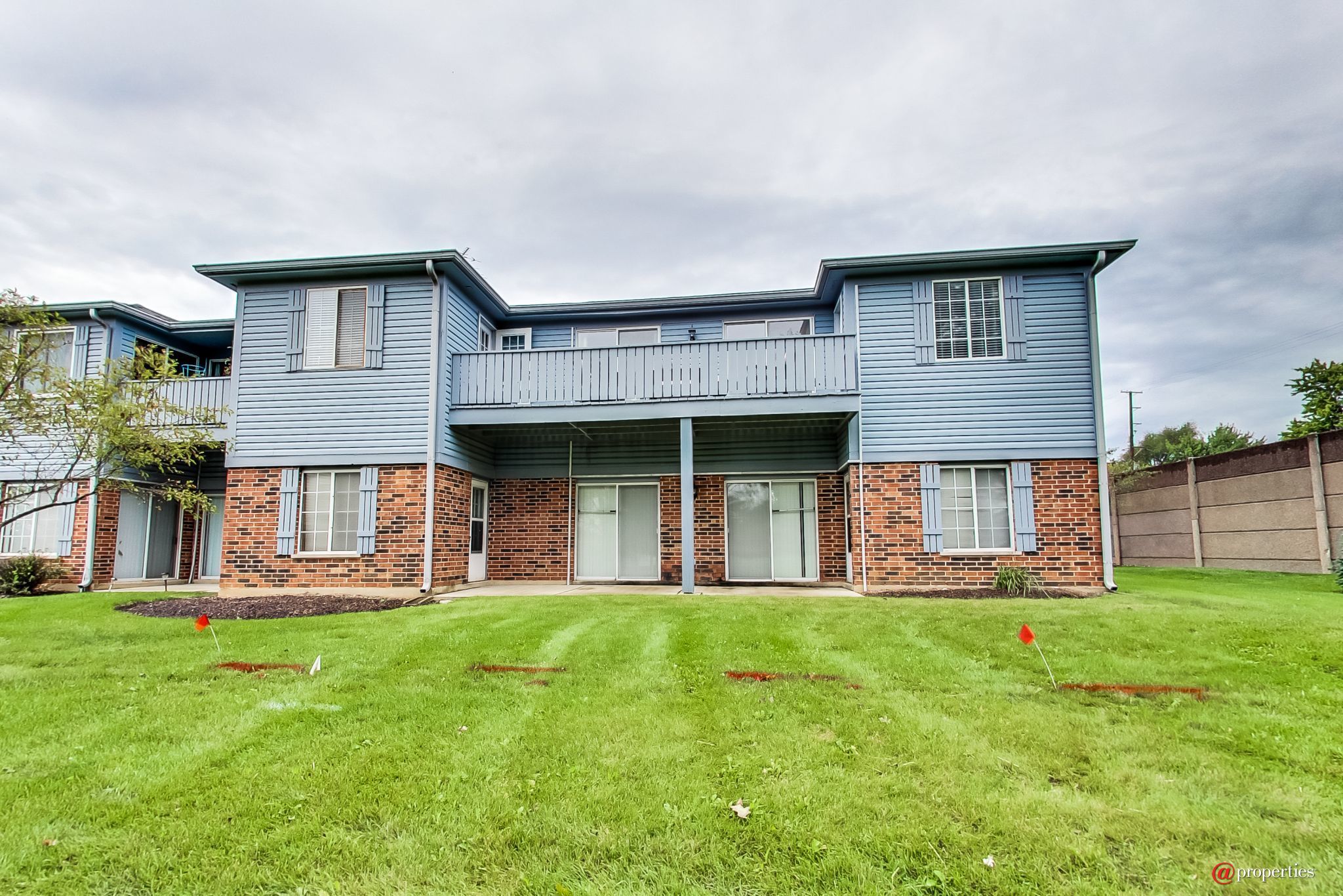 1451 Fairlane Drive #2 Schaumburg, Illinois 60193 - Rear Exterior