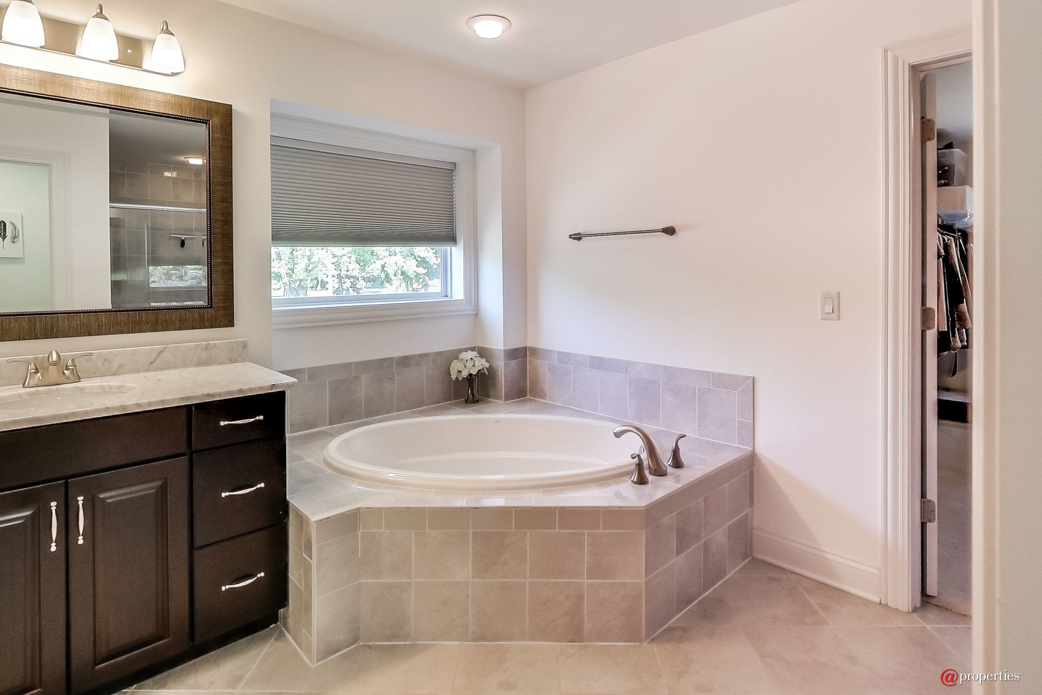 1430 N Race Avenue Arlington Heights, Illinois 60004 - Image 30