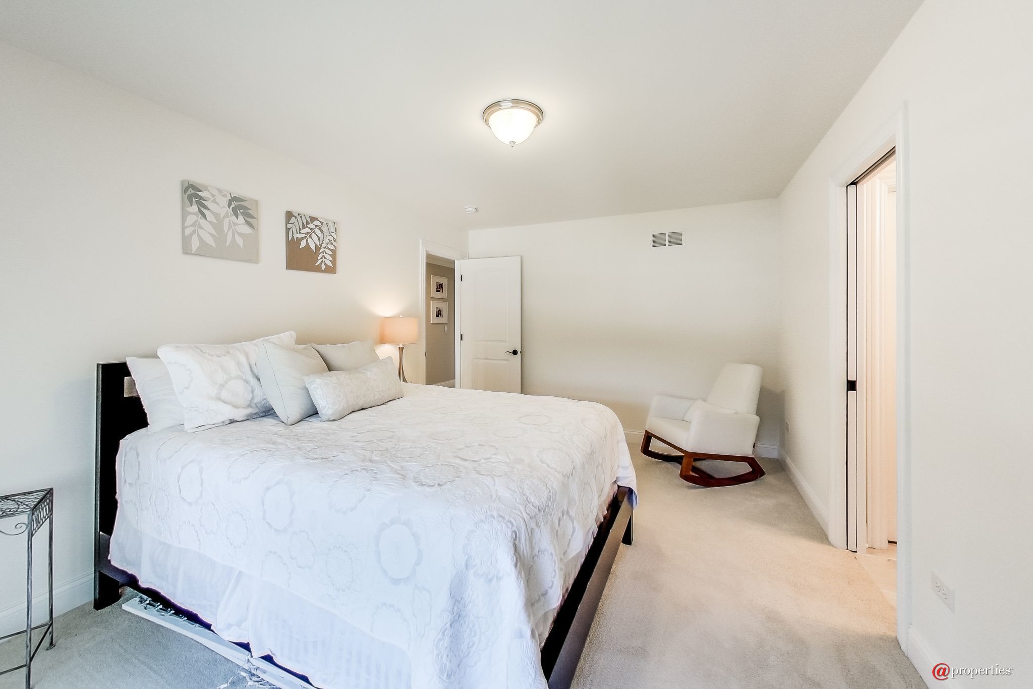 1430 N Race Avenue Arlington Heights, Illinois 60004 - Image 43