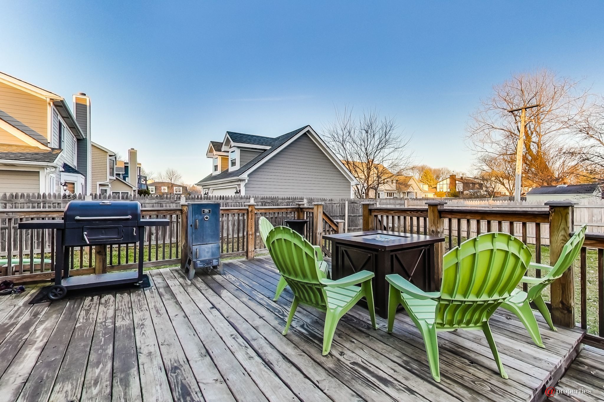 115 S Parkside Avenue Glen Ellyn, Illinois 60137 - Deck